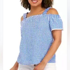 A. BYER GINGHAM BLUE COLD SHOULDER TOP – SIZE LARGE 💙🍓